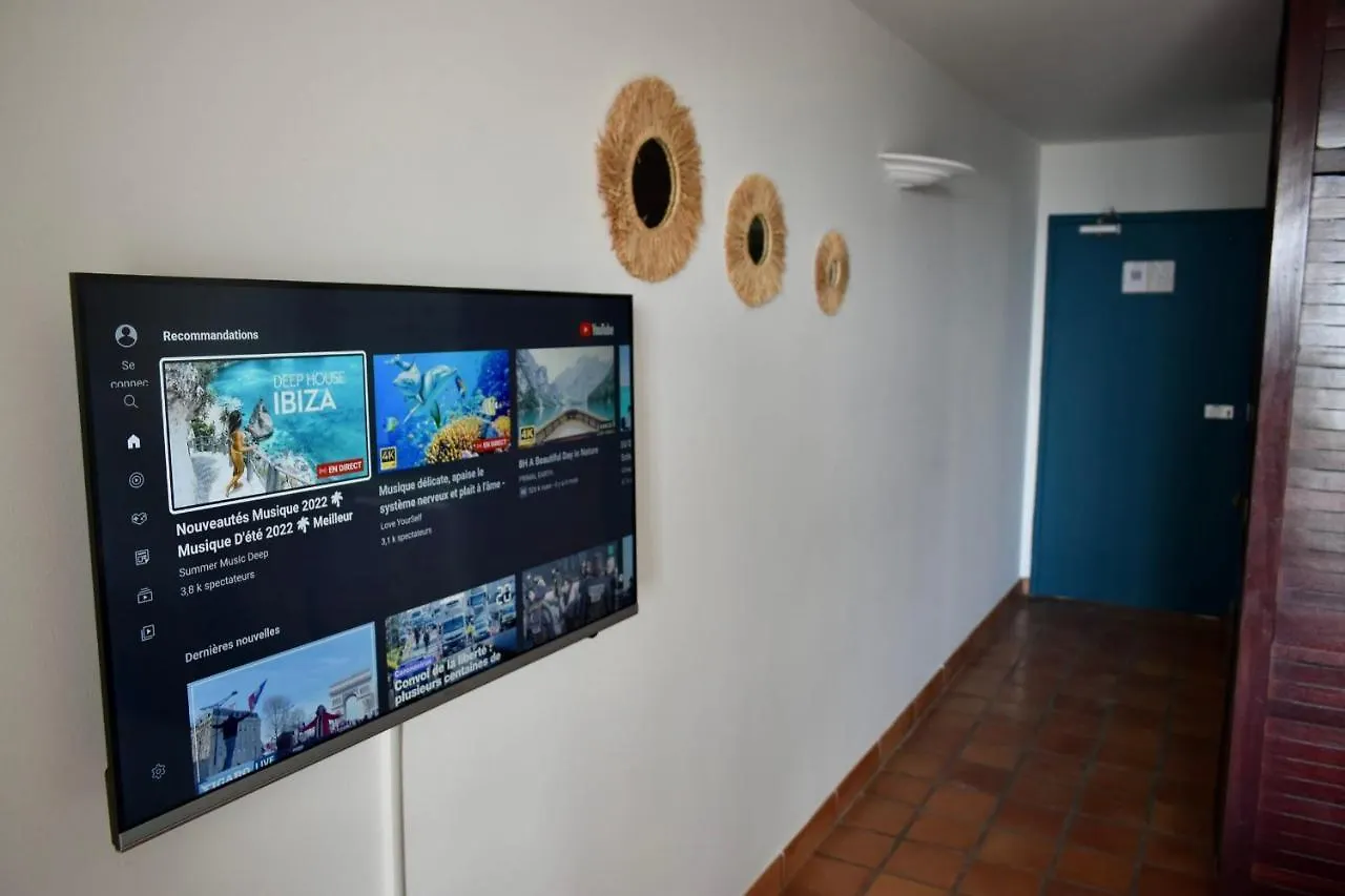 Holiday home Apartment With 2 Pools Free Wifi And Parking At The Trinite Bay Residence Martinique